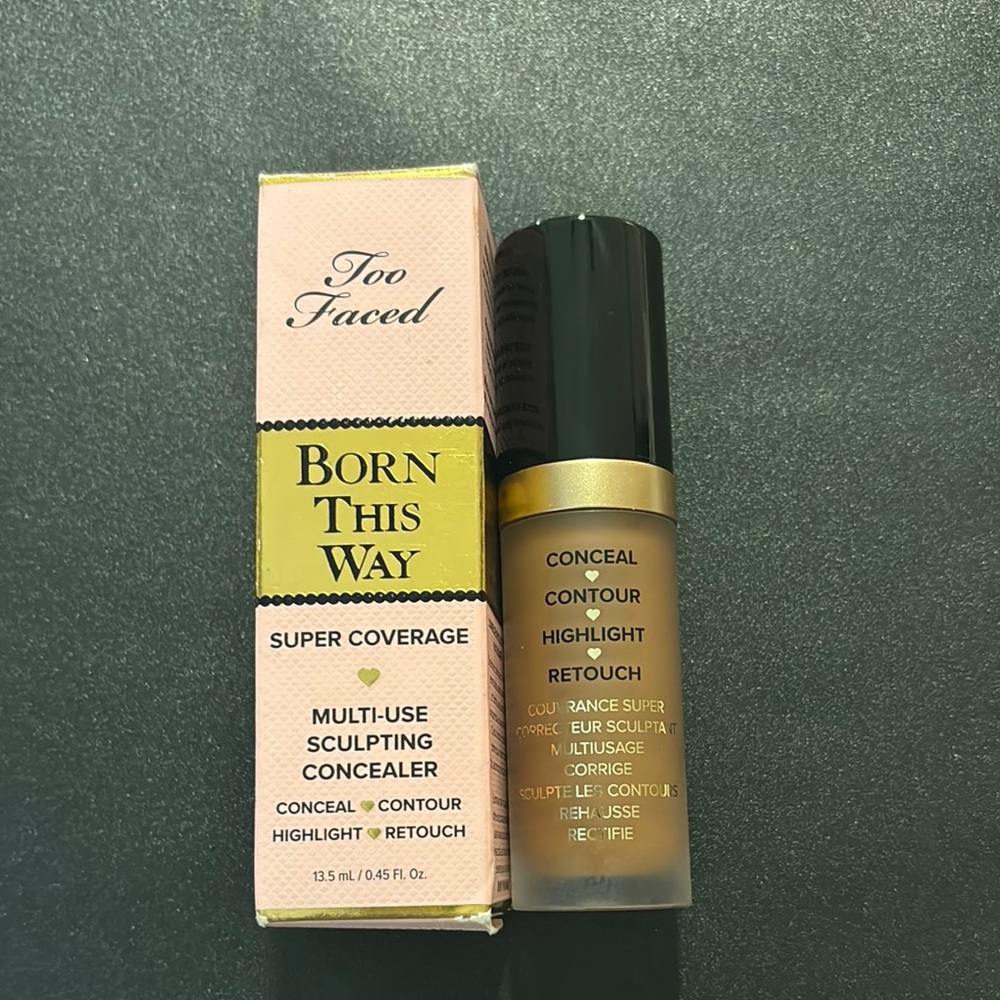 Too Faced Born this way super coverage multi use sculpting concealer * NEW